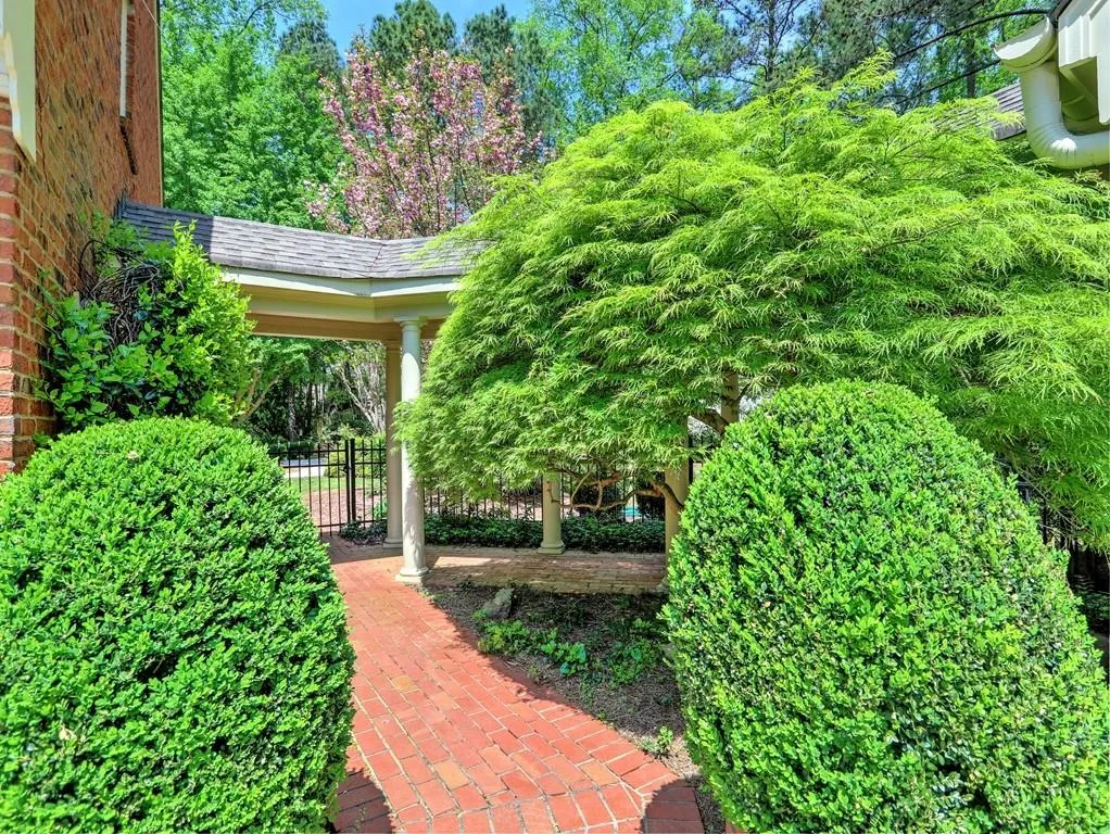 7660 Ball Mill Road, Sandy Springs, Georgia 30350, 5 Bedrooms Bedrooms, ,4 BathroomsBathrooms,Residential,Sold,7660 Ball Mill Road,6865969