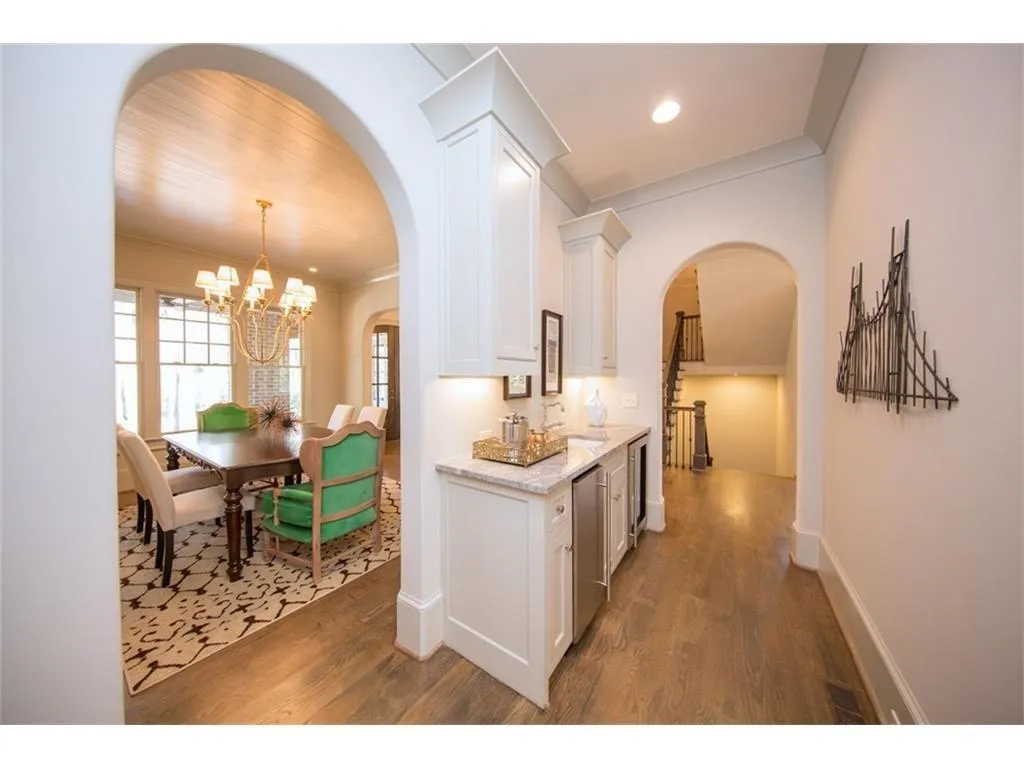 733 Glenairy Court Ne, Sandy Springs, Georgia 30328, 5 Bedrooms Bedrooms, ,5 BathroomsBathrooms,Residential,Sold,733 Glenairy Court Ne,5709883