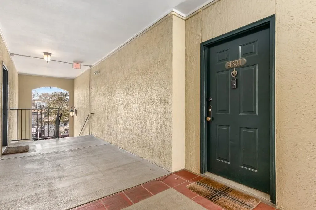 955 Juniper Street Ne Unit 4331, Atlanta, Georgia 30309, 2 Bedrooms Bedrooms, ,2 BathroomsBathrooms,Residential,For Sale,955 Juniper Street Ne Unit 4331,7514697