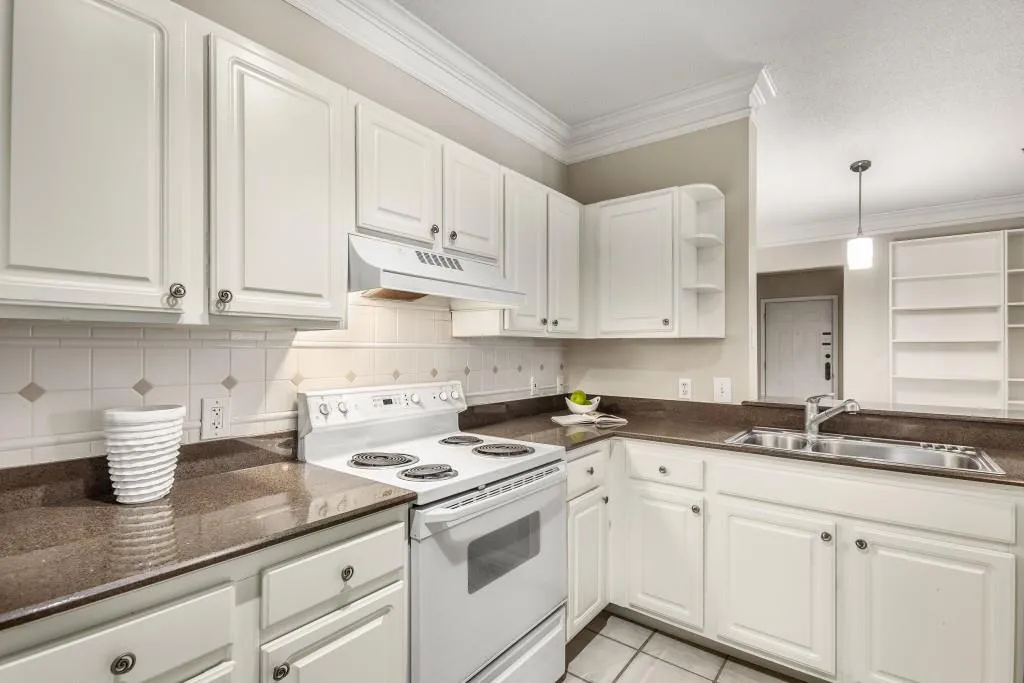 955 Juniper Street Ne Unit 4331, Atlanta, Georgia 30309, 2 Bedrooms Bedrooms, ,2 BathroomsBathrooms,Residential,For Sale,955 Juniper Street Ne Unit 4331,7514697