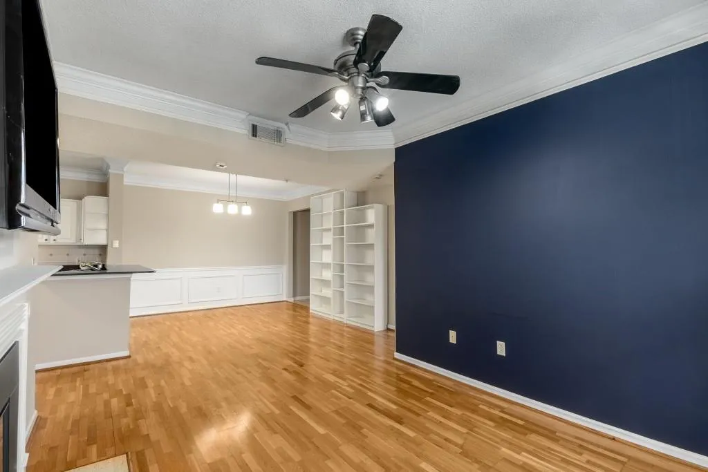 955 Juniper Street Ne Unit 4331, Atlanta, Georgia 30309, 2 Bedrooms Bedrooms, ,2 BathroomsBathrooms,Residential,For Sale,955 Juniper Street Ne Unit 4331,7514697
