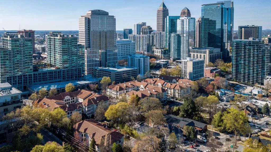 955 Juniper Street Ne Unit 4331, Atlanta, Georgia 30309, 2 Bedrooms Bedrooms, ,2 BathroomsBathrooms,Residential,For Sale,955 Juniper Street Ne Unit 4331,7514697