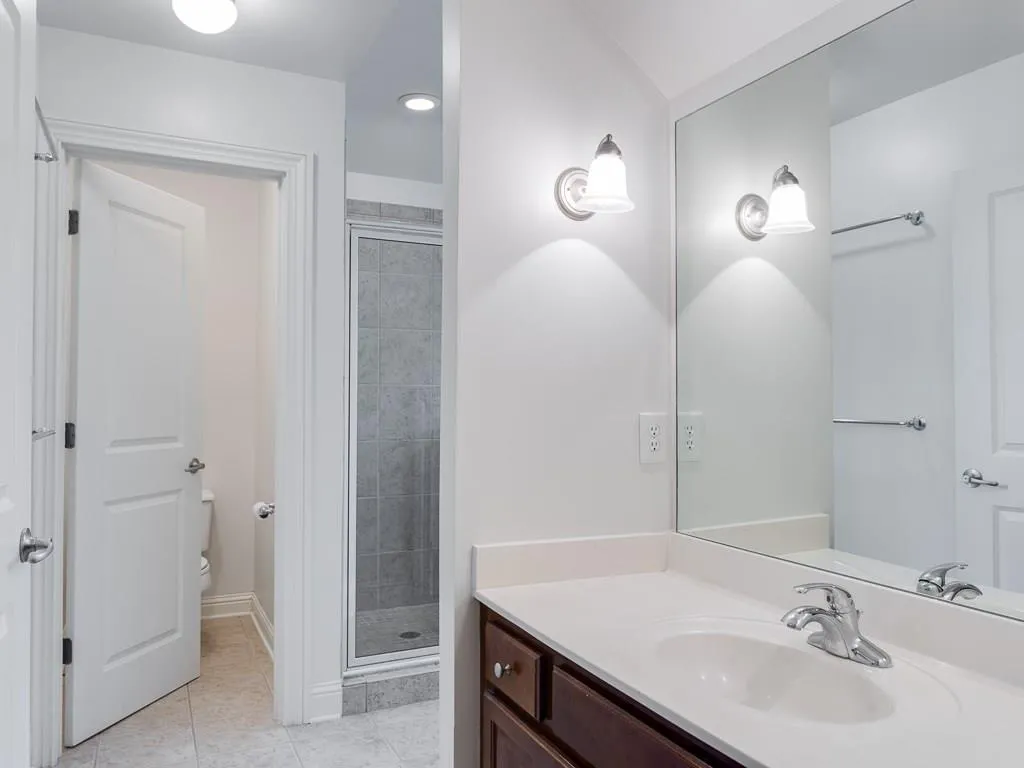 230 Le Gran Bend Ne Unit 230, Sandy Springs, Georgia 30328, 2 Bedrooms Bedrooms, ,2 BathroomsBathrooms,Residential,Sold,230 Le Gran Bend Ne Unit 230,5705156