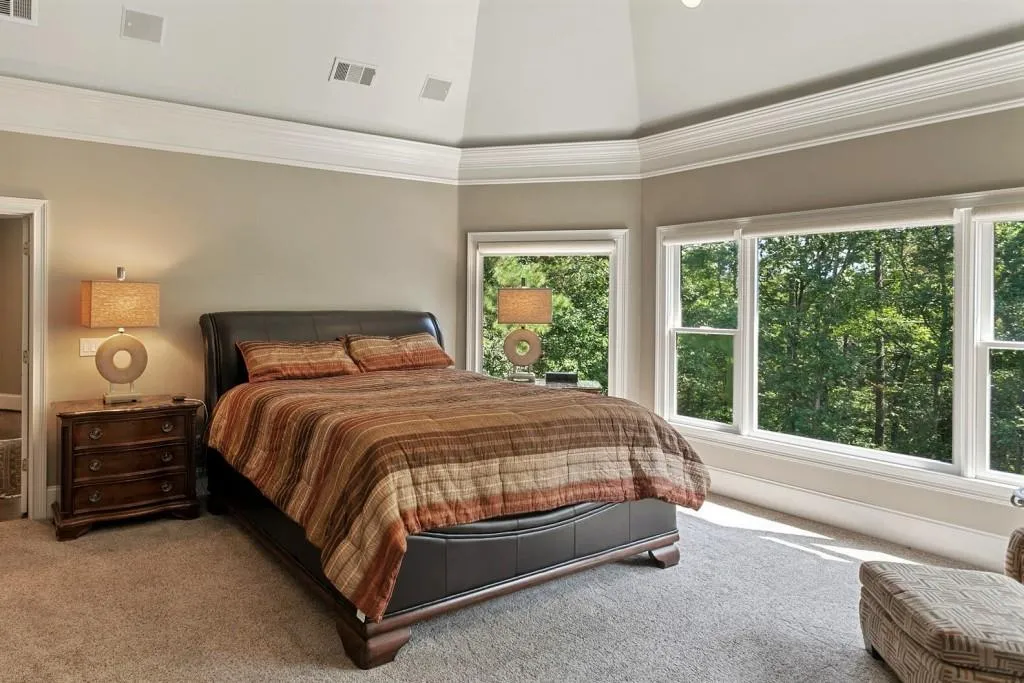 8325 Jett Ferry Road, Sandy Springs, Georgia 30350, 5 Bedrooms Bedrooms, ,4 BathroomsBathrooms,Residential,Sold,8325 Jett Ferry Road,6626685