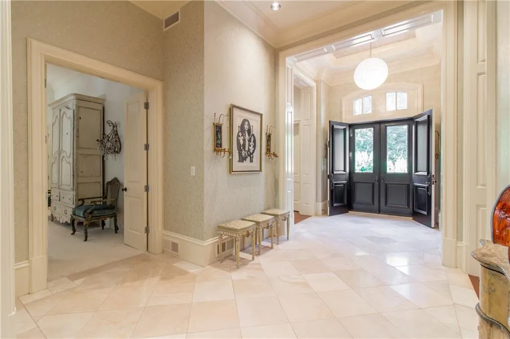 675 W Paces Ferry Road Nw, Atlanta, Georgia 30327, 5 Bedrooms Bedrooms, ,6 BathroomsBathrooms,Residential,Sold,675 W Paces Ferry Road Nw,5823666