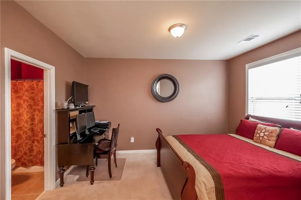 7170 Glisten Avenue, Sandy Springs, Georgia 30328, 3 Bedrooms Bedrooms, ,3 BathroomsBathrooms,Residential,Sold,7170 Glisten Avenue,5756403