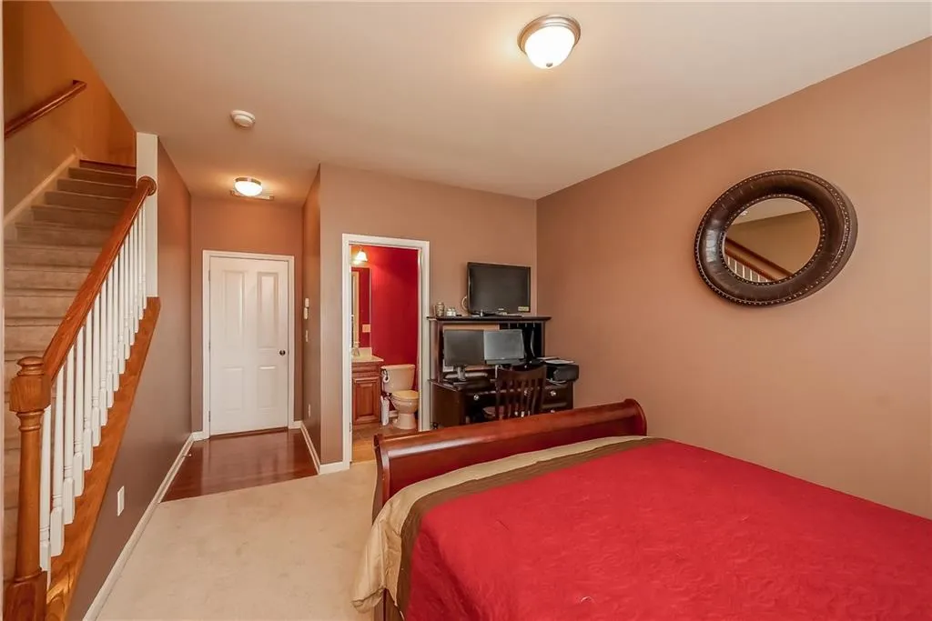 7170 Glisten Avenue, Sandy Springs, Georgia 30328, 3 Bedrooms Bedrooms, ,3 BathroomsBathrooms,Residential,Sold,7170 Glisten Avenue,5756403