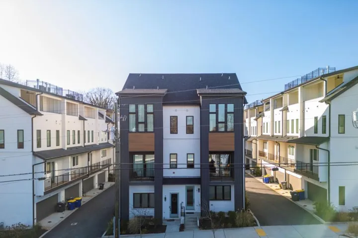 2347 Hosea L Williams Drive Unit 11, Atlanta, Georgia 30317
