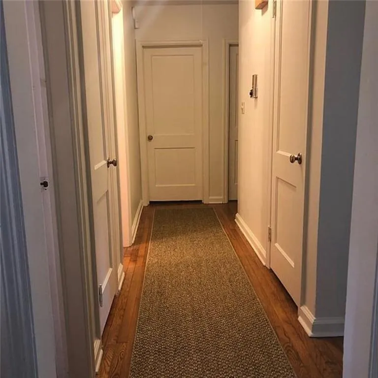 726 Windsor Parkway, Atlanta, Georgia 30342, 3 Bedrooms Bedrooms, ,1 BathroomBathrooms,Residential,Sold,726 Windsor Parkway,7235670