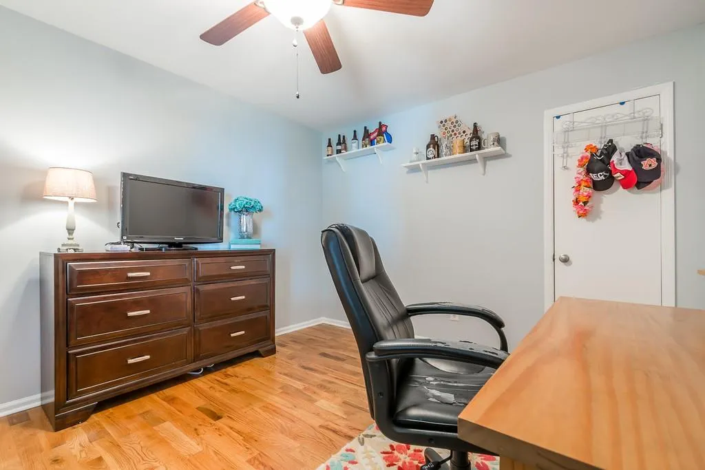 6700 Roswell Road Unit 28f, Sandy Springs, Georgia 30328, 2 Bedrooms Bedrooms, ,2 BathroomsBathrooms,Residential,Sold,6700 Roswell Road Unit 28f,6515846