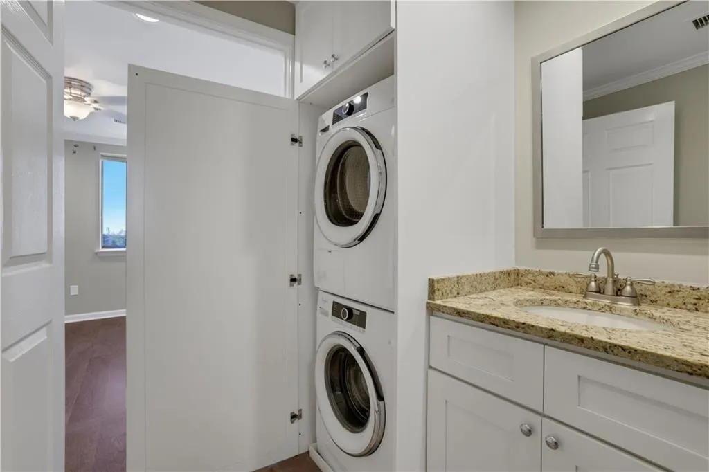 300 Johnson Ferry Road Ne Unit B902, Atlanta, Georgia 30328, 1 Bedroom Bedrooms, ,1 BathroomBathrooms,Residential,For Sale,300 Johnson Ferry Road Ne Unit B902,7708320