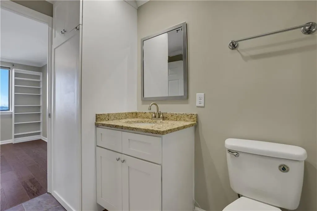 300 Johnson Ferry Road Ne Unit B902, Atlanta, Georgia 30328, 1 Bedroom Bedrooms, ,1 BathroomBathrooms,Residential,For Sale,300 Johnson Ferry Road Ne Unit B902,7708320