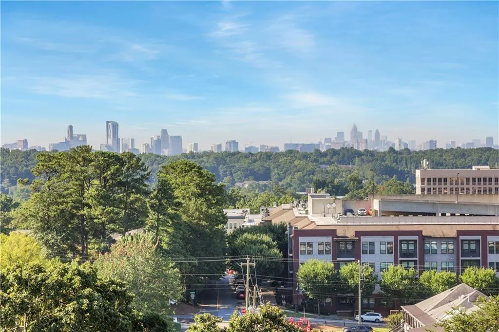 300 Johnson Ferry Road Ne Unit B902, Atlanta, Georgia 30328, 1 Bedroom Bedrooms, ,1 BathroomBathrooms,Residential,For Sale,300 Johnson Ferry Road Ne Unit B902,7708320