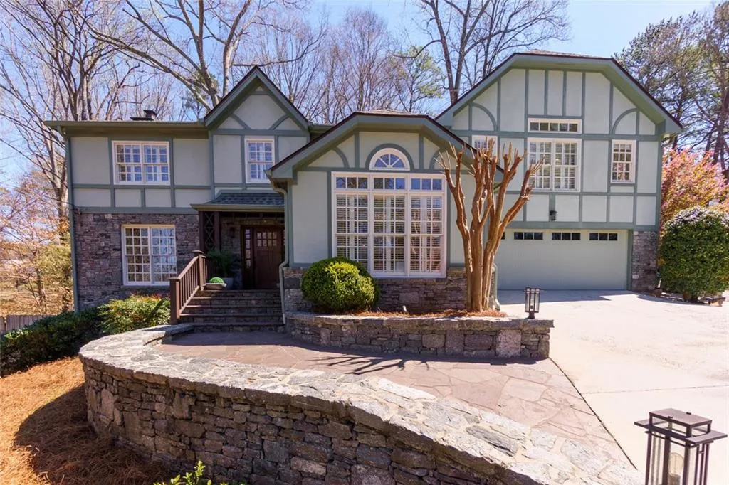 1275 Ne Old Woodbine Road Ne, Atlanta, Georgia 30319, 5 Bedrooms Bedrooms, ,4 BathroomsBathrooms,Residential,Sold,1275 Ne Old Woodbine Road Ne,7546388 1275 Ne Old Woodbine Road Ne, Atlanta, Georgia 30319, 5 Bedrooms Bedrooms, ,4 BathroomsBathrooms,Residential,Sold,1275 Ne Old Woodbine Road Ne,7546388