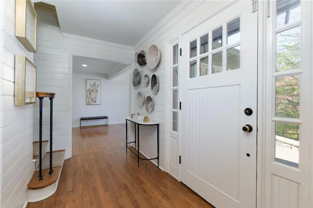 Entry Foyer