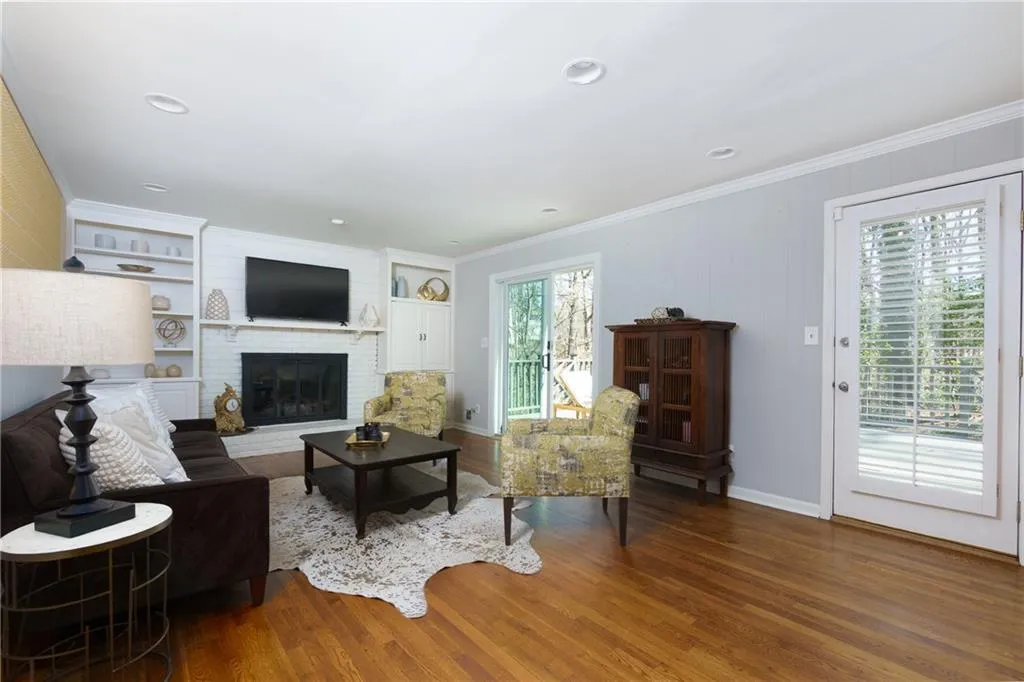 1275 Ne Old Woodbine Road Ne, Atlanta, Georgia 30319, 5 Bedrooms Bedrooms, ,4 BathroomsBathrooms,Residential,Sold,1275 Ne Old Woodbine Road Ne,7546388