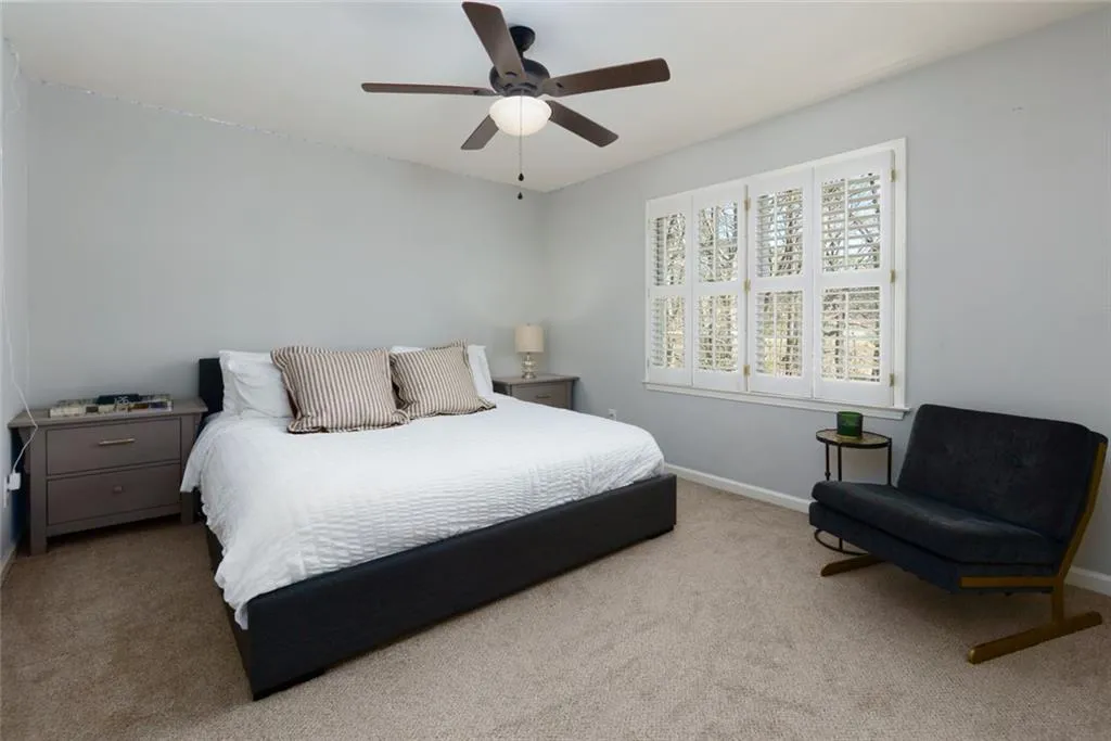 Upstairs Bedroom 2
