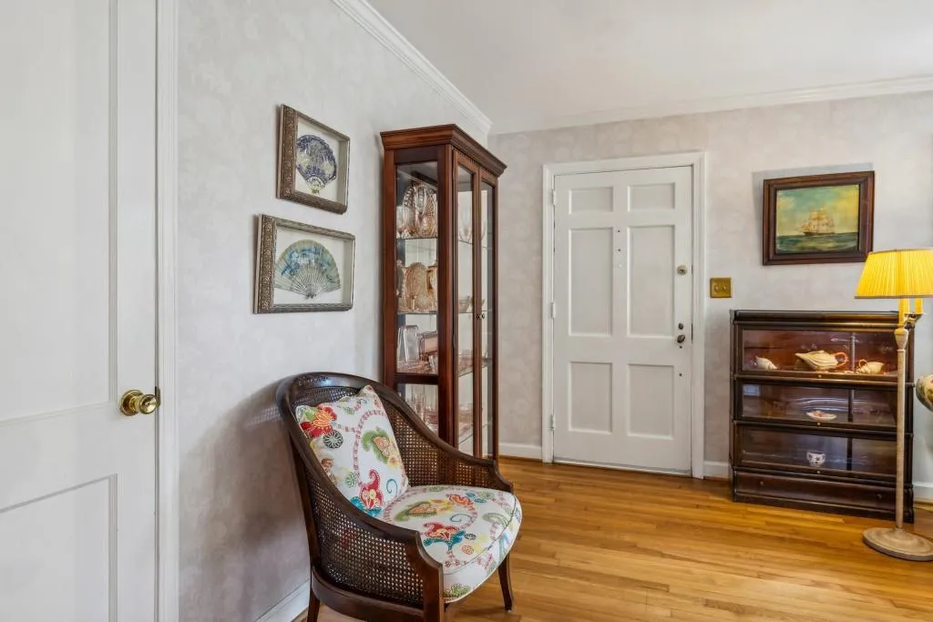 747 Channing Drive Nw, Atlanta, Georgia 30318, 3 Bedrooms Bedrooms, ,2 BathroomsBathrooms,Residential,For Sale,747 Channing Drive Nw,7601084