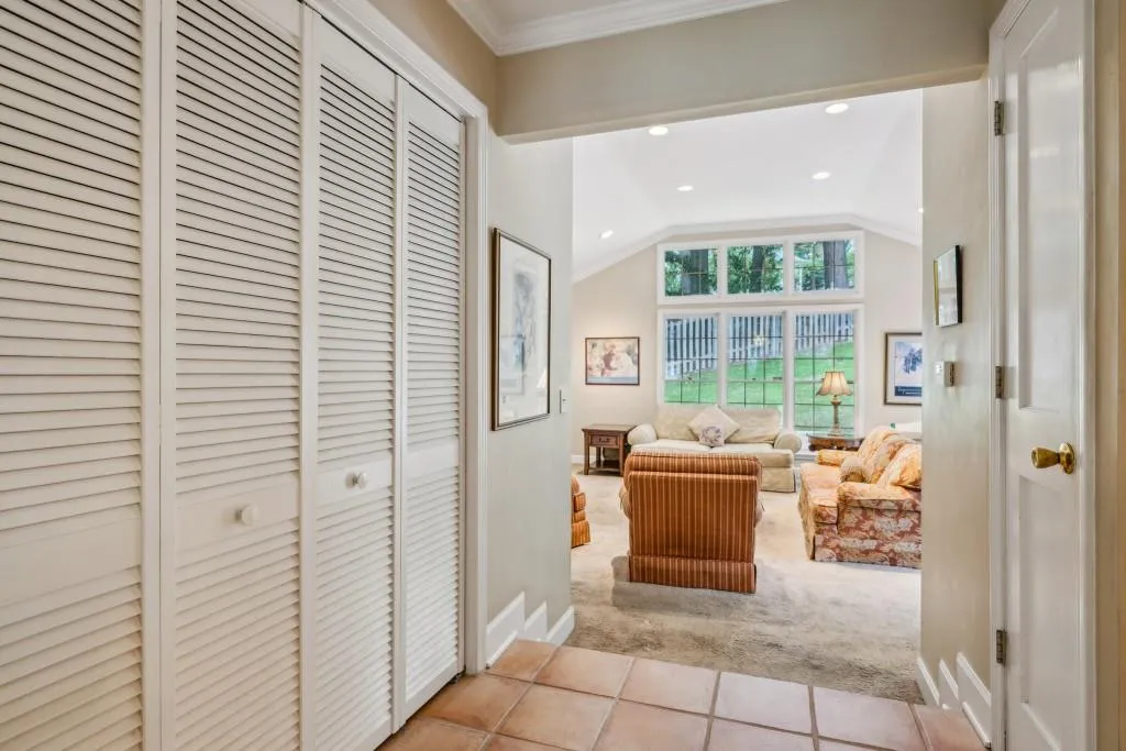 747 Channing Drive Nw, Atlanta, Georgia 30318, 3 Bedrooms Bedrooms, ,2 BathroomsBathrooms,Residential,For Sale,747 Channing Drive Nw,7601084