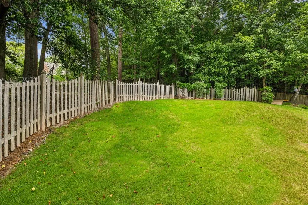 747 Channing Drive Nw, Atlanta, Georgia 30318, 3 Bedrooms Bedrooms, ,2 BathroomsBathrooms,Residential,For Sale,747 Channing Drive Nw,7601084