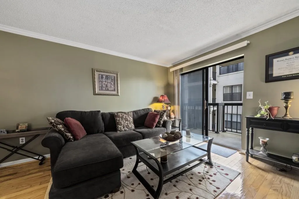 795 Hammond Drive Unit 405, Sandy Springs, Georgia 30328, 1 Bedroom Bedrooms, ,1 BathroomBathrooms,Residential,Sold,795 Hammond Drive Unit 405,6888647