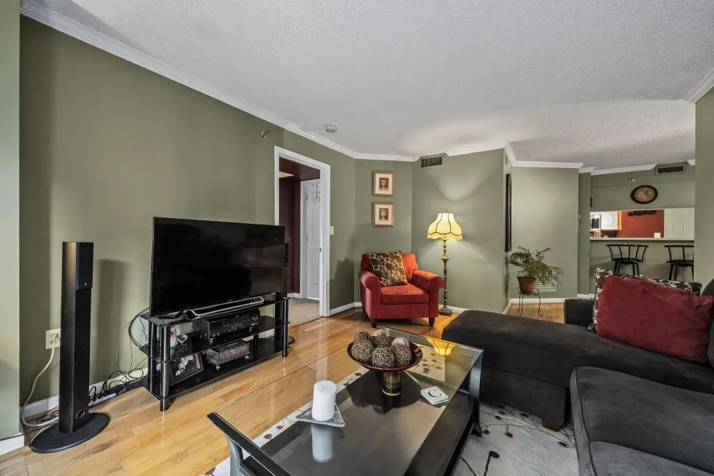 795 Hammond Drive Unit 405, Sandy Springs, Georgia 30328, 1 Bedroom Bedrooms, ,1 BathroomBathrooms,Residential,Sold,795 Hammond Drive Unit 405,6888647