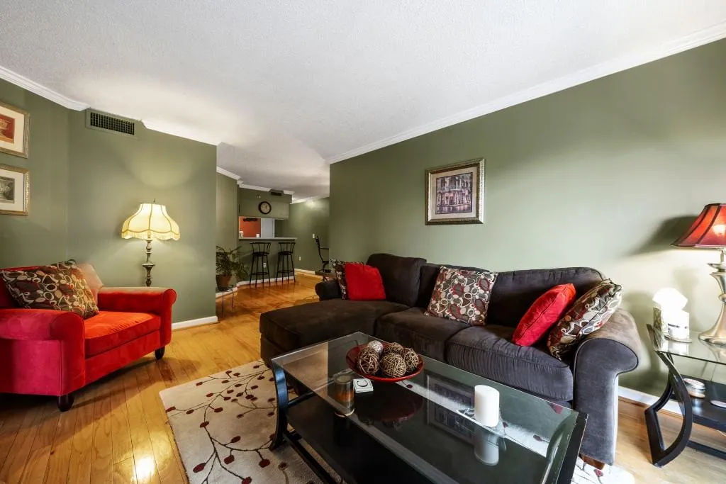 795 Hammond Drive Unit 405, Sandy Springs, Georgia 30328, 1 Bedroom Bedrooms, ,1 BathroomBathrooms,Residential,Sold,795 Hammond Drive Unit 405,6888647