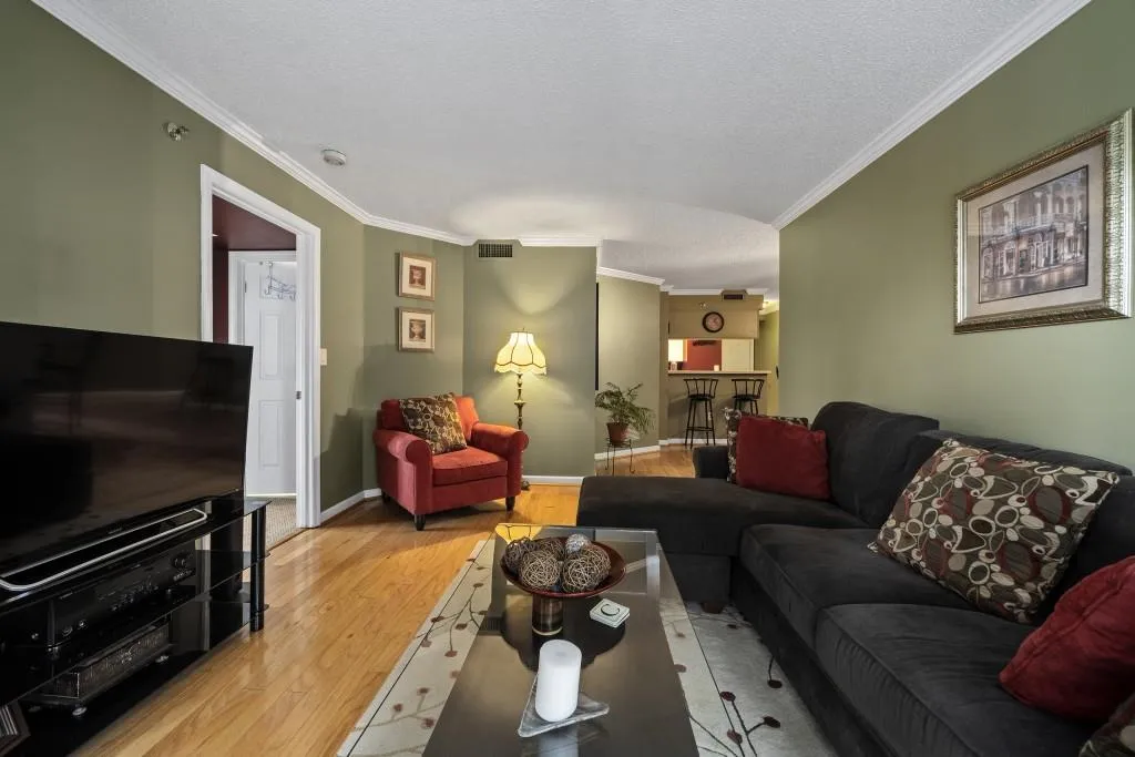 795 Hammond Drive Unit 405, Sandy Springs, Georgia 30328, 1 Bedroom Bedrooms, ,1 BathroomBathrooms,Residential,Sold,795 Hammond Drive Unit 405,6888647