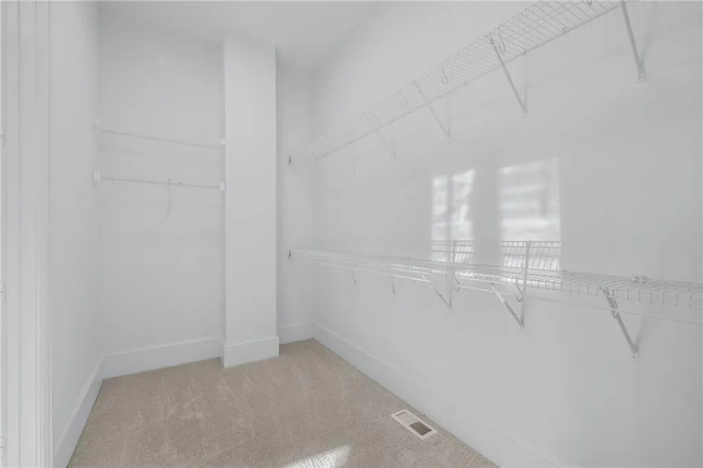 580 Cliftwood Court, Sandy Springs, Georgia 30328, 4 Bedrooms Bedrooms, ,4 BathroomsBathrooms,Residential,Sold,580 Cliftwood Court,7160404