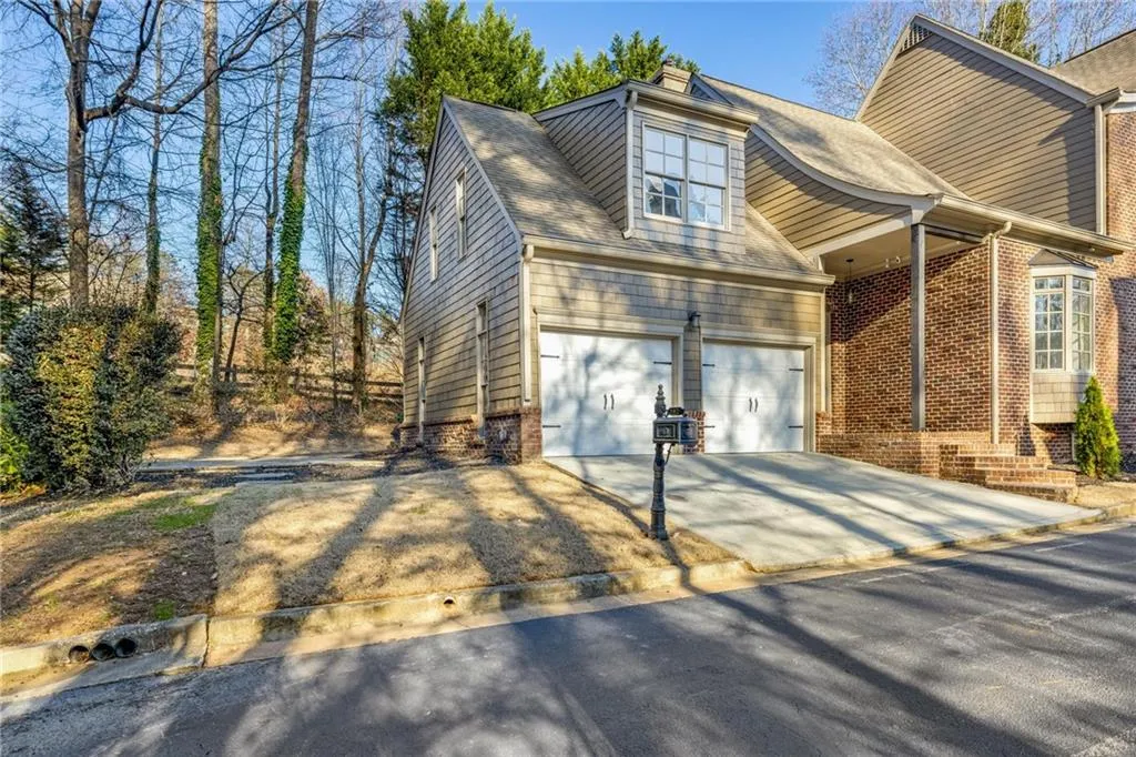 580 Cliftwood Court, Sandy Springs, Georgia 30328, 4 Bedrooms Bedrooms, ,4 BathroomsBathrooms,Residential,Sold,580 Cliftwood Court,7160404