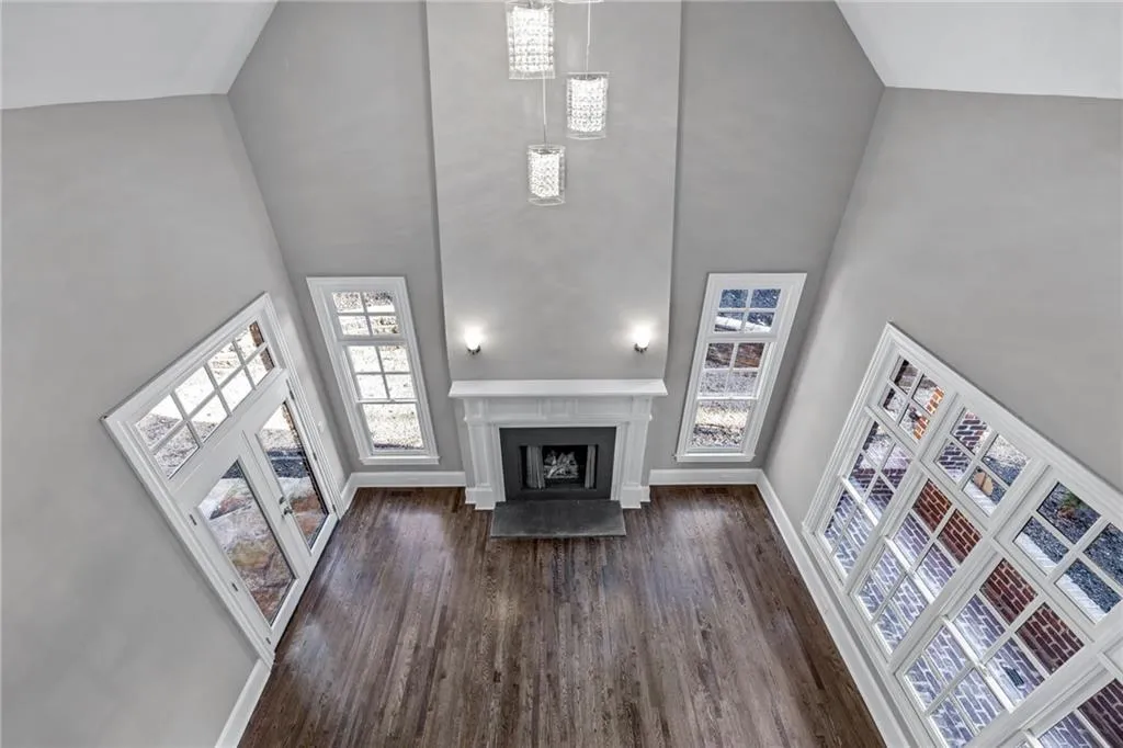 580 Cliftwood Court, Sandy Springs, Georgia 30328, 4 Bedrooms Bedrooms, ,4 BathroomsBathrooms,Residential,Sold,580 Cliftwood Court,7160404