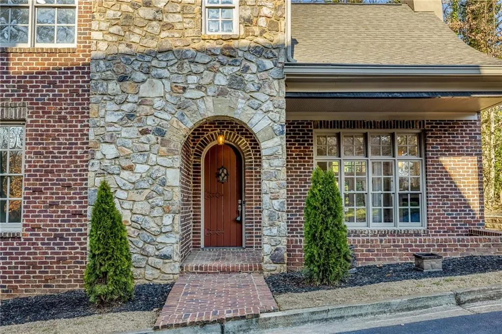 580 Cliftwood Court, Sandy Springs, Georgia 30328, 4 Bedrooms Bedrooms, ,4 BathroomsBathrooms,Residential,Sold,580 Cliftwood Court,7160404