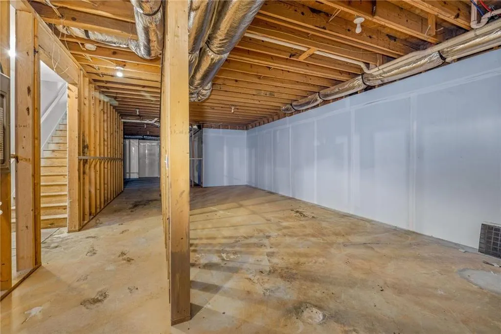 580 Cliftwood Court, Sandy Springs, Georgia 30328, 4 Bedrooms Bedrooms, ,4 BathroomsBathrooms,Residential,Sold,580 Cliftwood Court,7160404