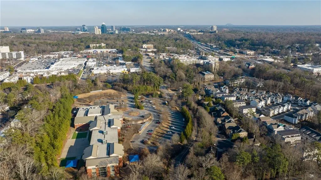 580 Cliftwood Court, Sandy Springs, Georgia 30328, 4 Bedrooms Bedrooms, ,4 BathroomsBathrooms,Residential,Sold,580 Cliftwood Court,7160404