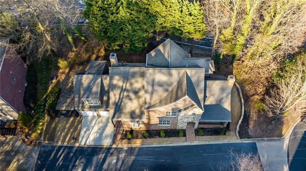 580 Cliftwood Court, Sandy Springs, Georgia 30328, 4 Bedrooms Bedrooms, ,4 BathroomsBathrooms,Residential,Sold,580 Cliftwood Court,7160404