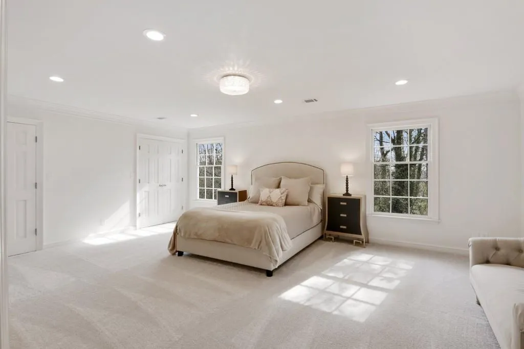 3000 River North Parkway, Sandy Springs, Georgia 30328, 5 Bedrooms Bedrooms, ,4 BathroomsBathrooms,Residential,Sold,3000 River North Parkway,5984336