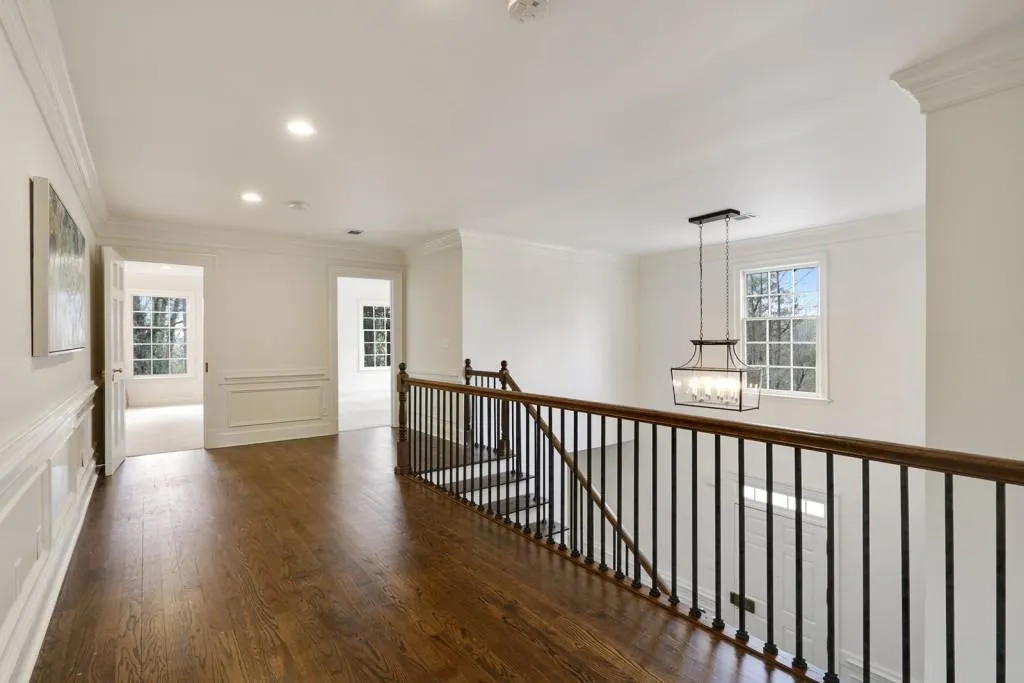 3000 River North Parkway, Sandy Springs, Georgia 30328, 5 Bedrooms Bedrooms, ,4 BathroomsBathrooms,Residential,Sold,3000 River North Parkway,5984336