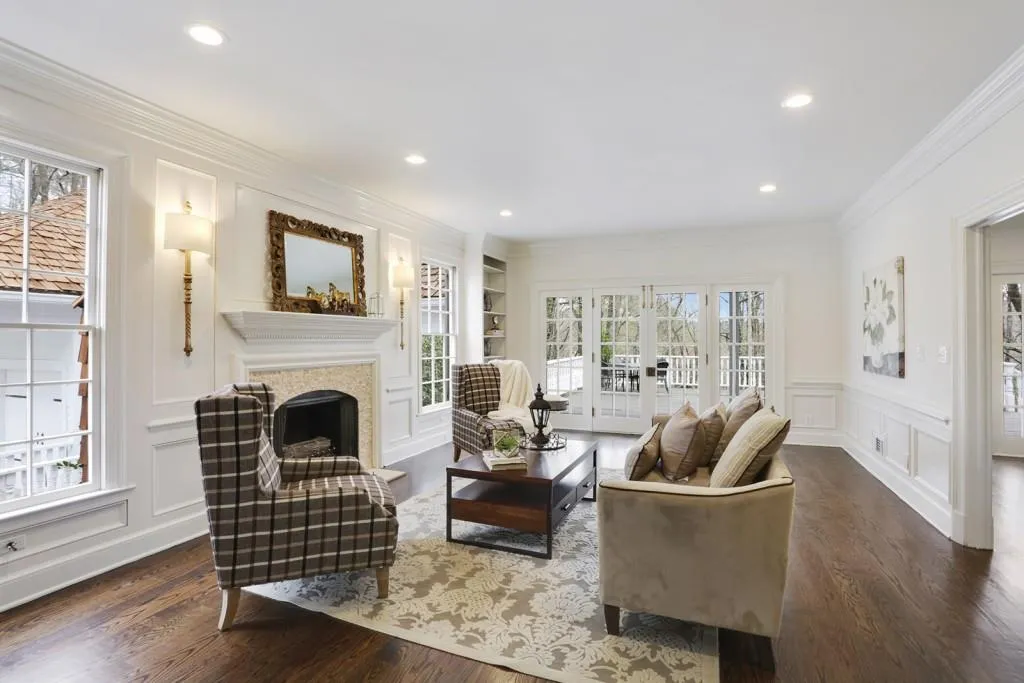 3000 River North Parkway, Sandy Springs, Georgia 30328, 5 Bedrooms Bedrooms, ,4 BathroomsBathrooms,Residential,Sold,3000 River North Parkway,5984336
