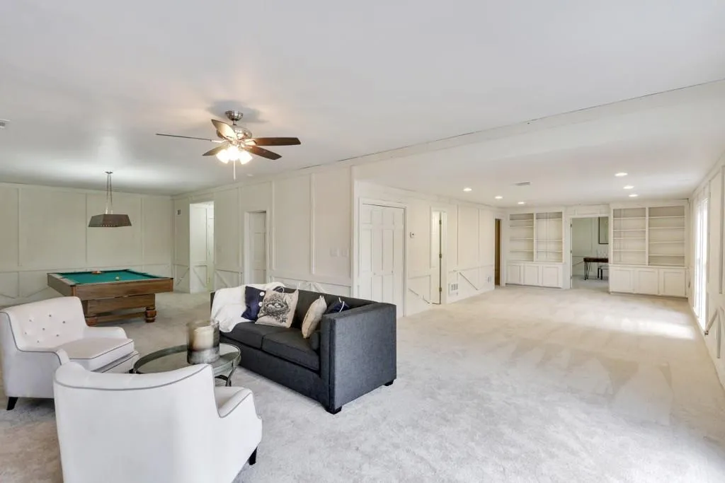 3000 River North Parkway, Sandy Springs, Georgia 30328, 5 Bedrooms Bedrooms, ,4 BathroomsBathrooms,Residential,Sold,3000 River North Parkway,5984336