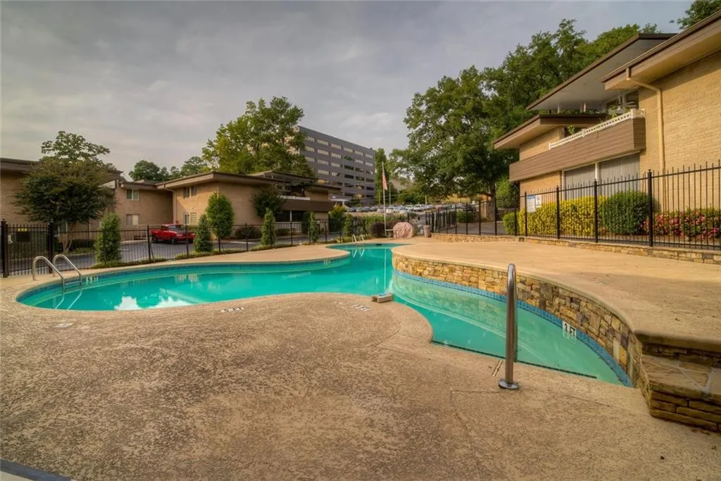 346 Carpenter Drive Unit 92, Atlanta, Georgia 30328, 3 Bedrooms Bedrooms, ,2 BathroomsBathrooms,Residential,Sold,346 Carpenter Drive Unit 92,6091455