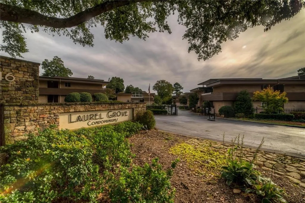 346 Carpenter Drive Unit 92, Atlanta, Georgia 30328, 3 Bedrooms Bedrooms, ,2 BathroomsBathrooms,Residential,Sold,346 Carpenter Drive Unit 92,6091455