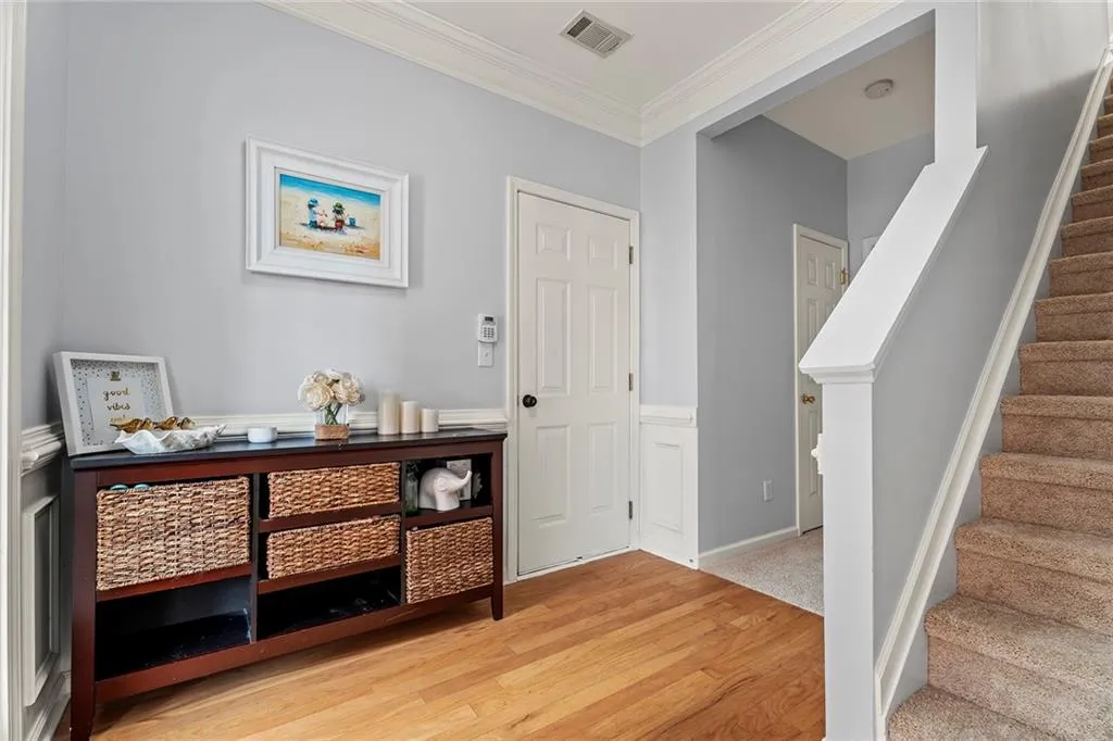 7822 Welsford Point, Sandy Springs, Georgia 30350, 3 Bedrooms Bedrooms, ,3 BathroomsBathrooms,Residential,Sold,7822 Welsford Point,7184701