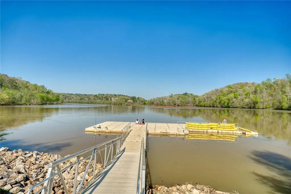 7822 Welsford Point, Sandy Springs, Georgia 30350, 3 Bedrooms Bedrooms, ,3 BathroomsBathrooms,Residential,Sold,7822 Welsford Point,7184701