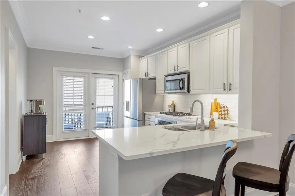 847 Perennial Drive Unit 97, Atlanta, Georgia 30328, 2 Bedrooms Bedrooms, ,2 BathroomsBathrooms,Residential,For Sale,847 Perennial Drive Unit 97,7642189