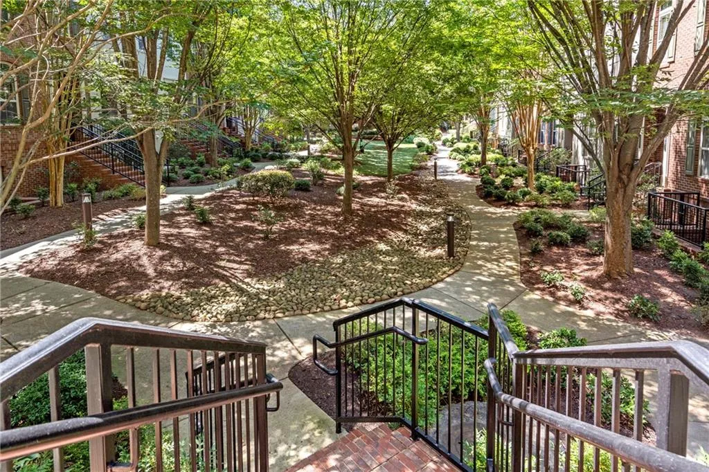 847 Perennial Drive Unit 97, Atlanta, Georgia 30328, 2 Bedrooms Bedrooms, ,2 BathroomsBathrooms,Residential,For Sale,847 Perennial Drive Unit 97,7642189