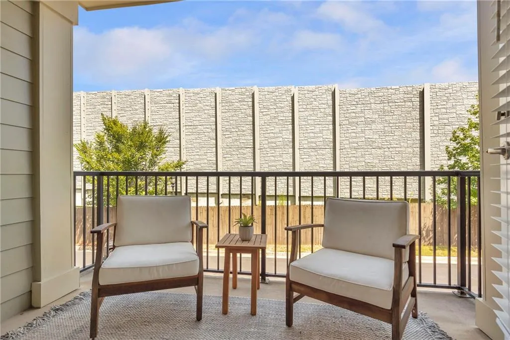 847 Perennial Drive Unit 97, Atlanta, Georgia 30328, 2 Bedrooms Bedrooms, ,2 BathroomsBathrooms,Residential,For Sale,847 Perennial Drive Unit 97,7642189