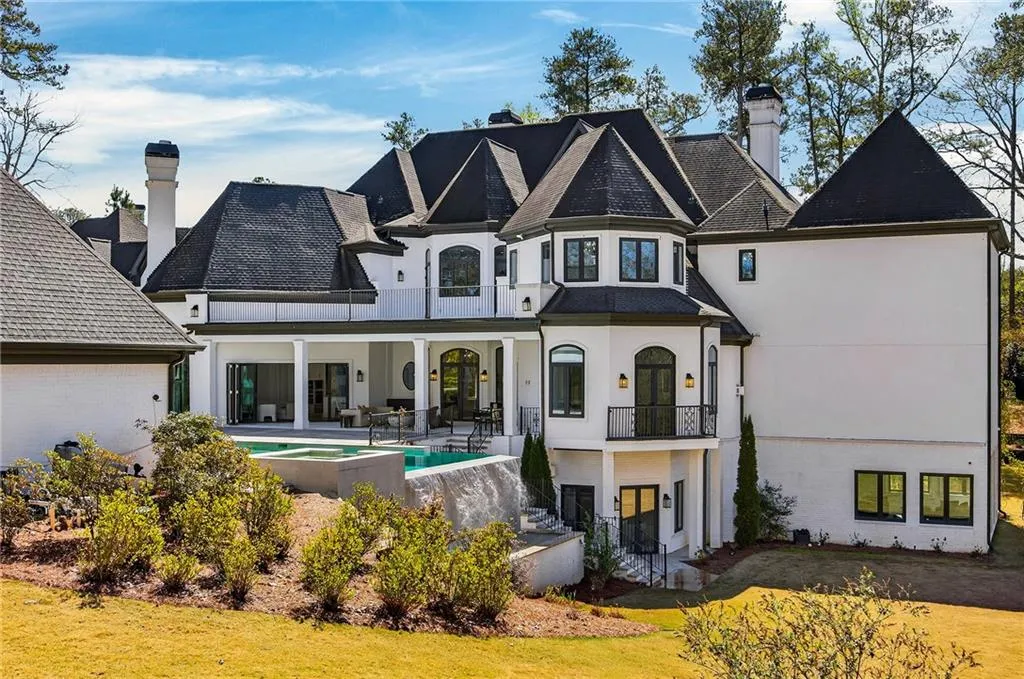 5320 Riverview Road Nw, Atlanta, Georgia 30327, 7 Bedrooms Bedrooms, 0 ,8 BathroomsBathrooms,Residential,For Sale,5320 Riverview Road Nw,7685435