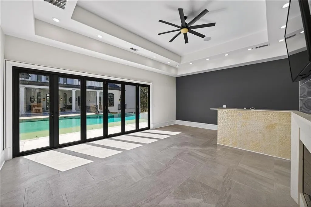 5320 Riverview Road Nw, Atlanta, Georgia 30327, 7 Bedrooms Bedrooms, 0 ,8 BathroomsBathrooms,Residential,For Sale,5320 Riverview Road Nw,7685435