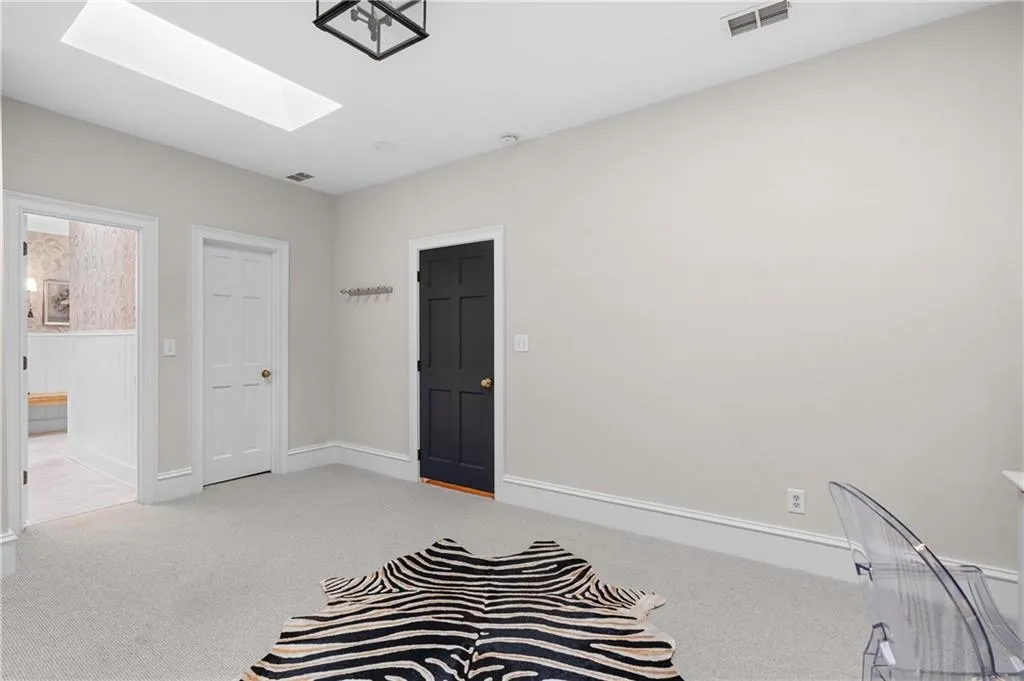 601 Townsend Place Nw, Atlanta, Georgia 30327, 3 Bedrooms Bedrooms, 0 ,3 BathroomsBathrooms,Residential,For Sale,601 Townsend Place Nw,7729802