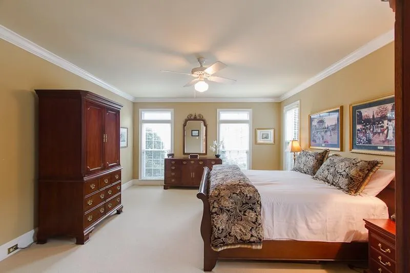 115 View Hill Court, Sandy Springs, Georgia 30350, 5 Bedrooms Bedrooms, ,3 BathroomsBathrooms,Residential,Sold,115 View Hill Court,5641322